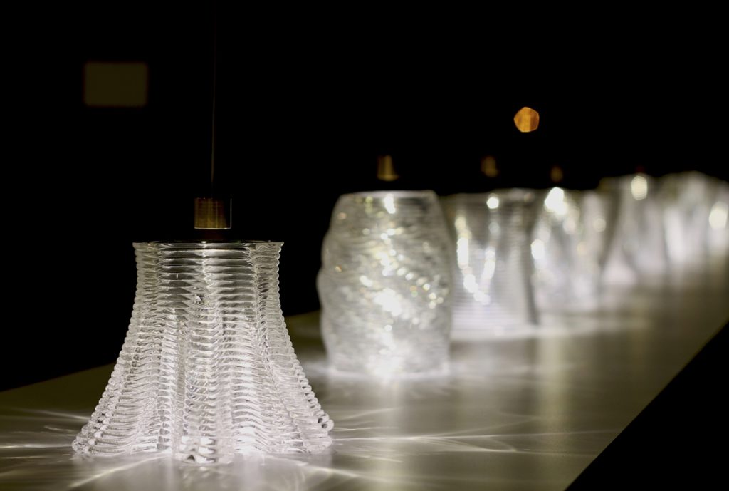Ensemble de vases imprimés et reflets. / Image: Chikara Inamura, MIT